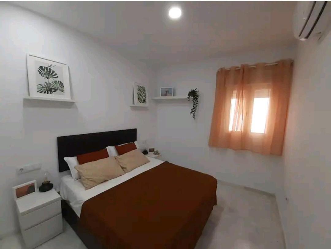 דירות קדיז Casa Playa Caleta, A 4 Minutos De La Playa מראה חיצוני תמונה